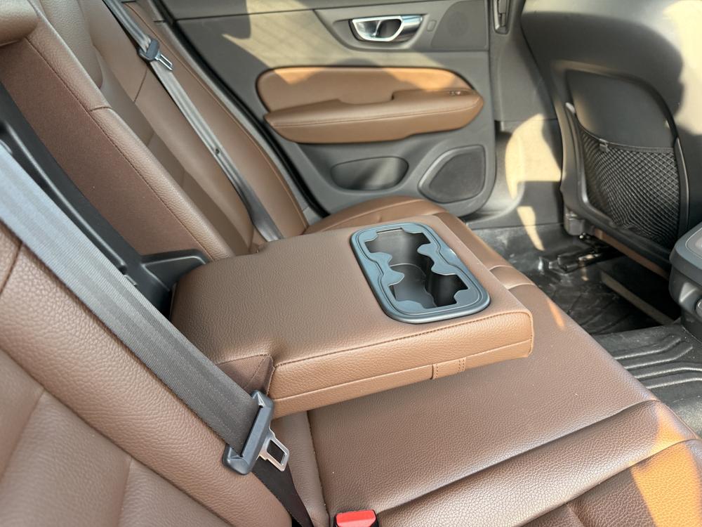 Volvo S60 2022 B4 Intelligent Refined Luxury – фото 16