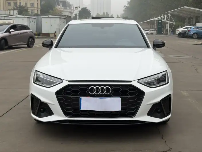 Audi A4 L 2023 Model 40 TFSI Luxury Dynamic Model