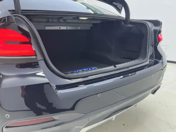 BMW 5 Series 2022 Model Facelift II 525Li M Sports Set – фото 8