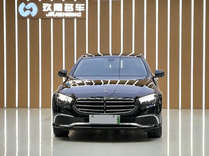 Mercedes-Benz E-Class PHEV 2023 Model E 350 e L Sports sedan