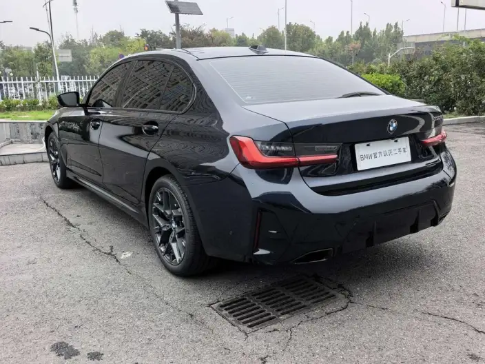 BMW 3 Series 2025 Model 330Li M Sports Night Set – фото 5