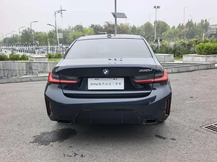 BMW 3 Series 2025 Model 330Li M Sports Night Set – фото 6