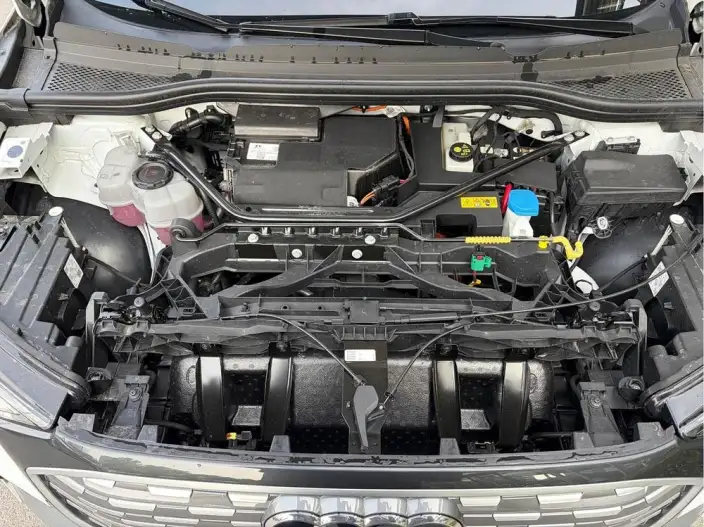 Audi Q4 e-tron 2024 Model 40 e-tron Chuangxing Edition – фото 7