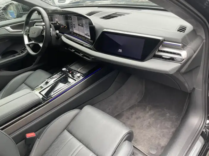 Audi A6L 2026 Model 2.0T quattro Exclusive Model – фото 8