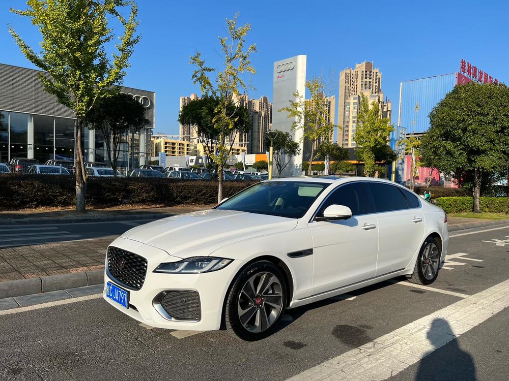 Jaguar XFL Модель 2022 года 2.0T P200 2WD Elite Deluxe Edition – фото 1