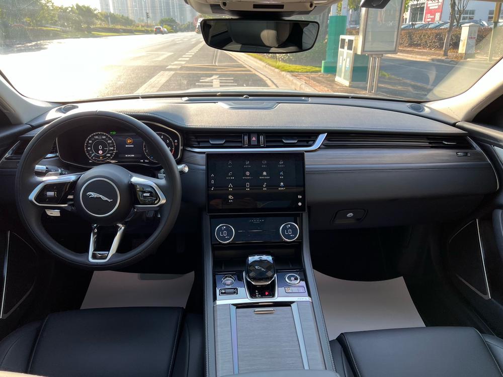 Jaguar XFL Модель 2022 года 2.0T P200 2WD Elite Deluxe Edition – фото 18