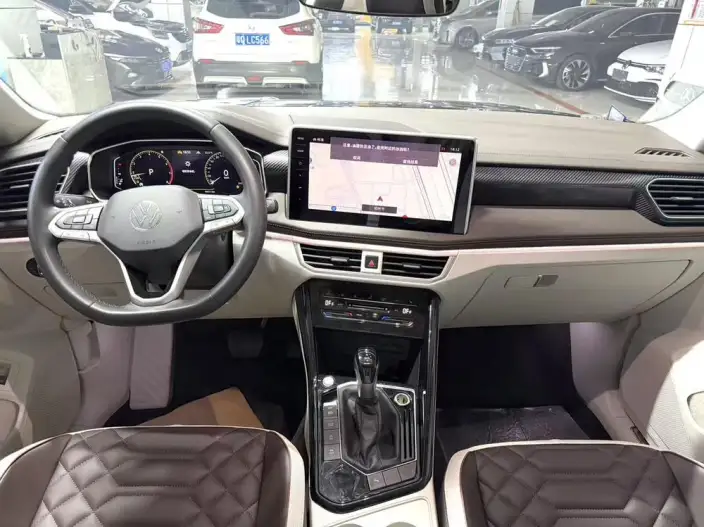 Volkswagen Tayron 2023 Model 280TSI 2WD Luxury Plus Advanced version – фото 8