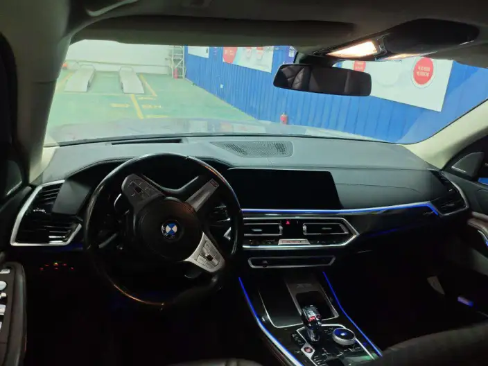 BMW X5 2022 Model xDrive 30Li Exclusive Model M Sports Set – фото 6