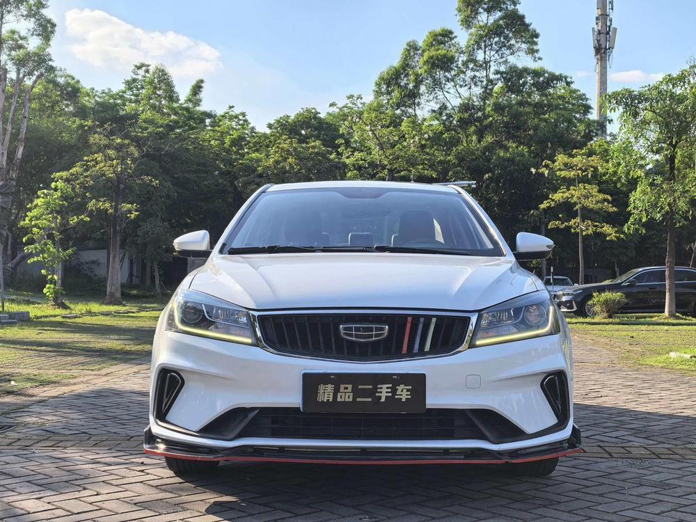 Geely Emgrand 2021 UP 1.5L CVT Luxury – фото 2