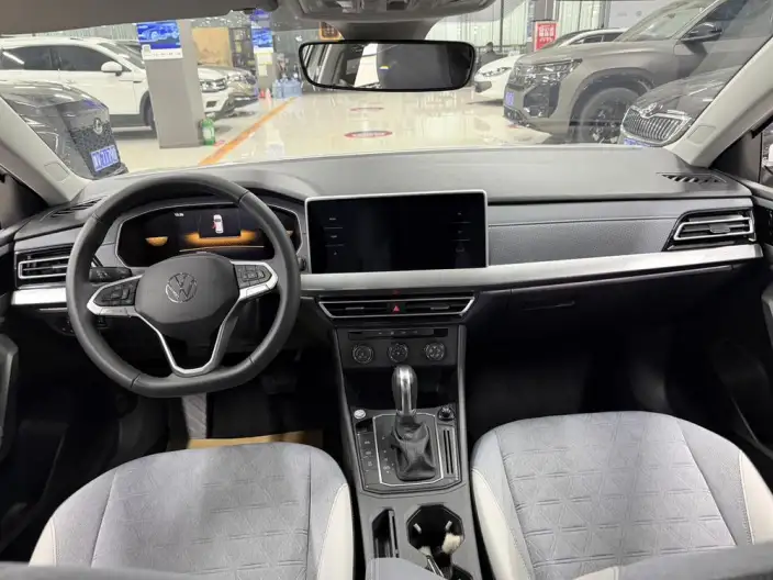 Volkswagen Lavida 2023 Model 1.5L Automatic Manyi Edition – фото 7