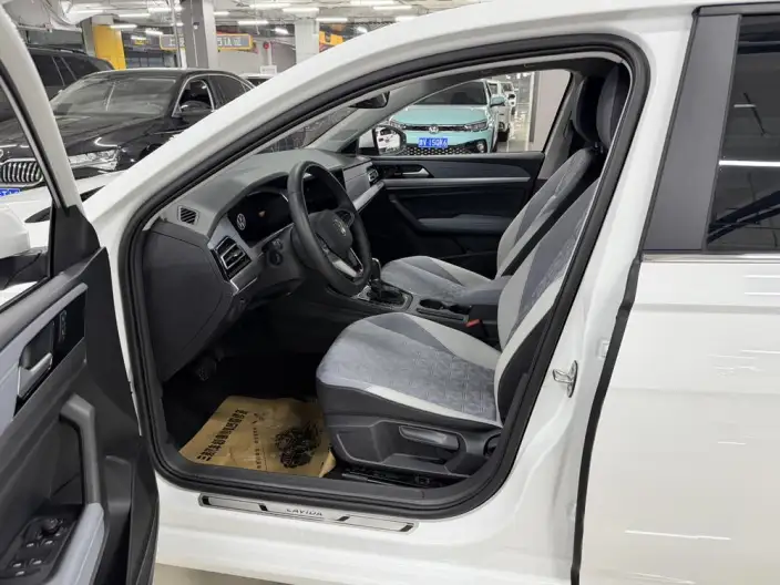 Volkswagen Lavida 2023 Model 1.5L Automatic Manyi Edition – фото 10