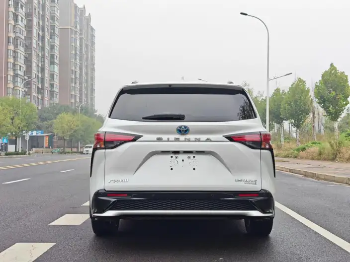Toyota Sienna 2021 Model 2.5L Hybrid Supreme Edition – фото 6