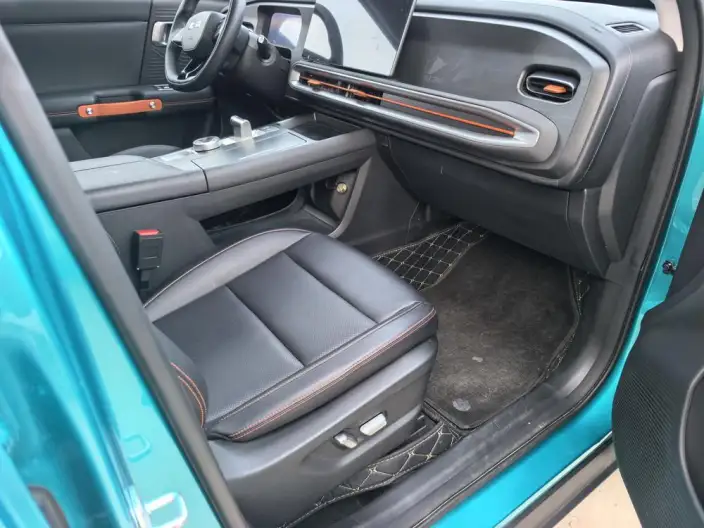 BAIC BJ30 2026 Model Traveler 1.5T DHT Hybrid Advanced version – фото 6
