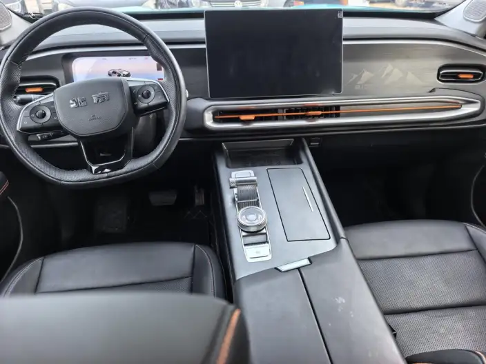 BAIC BJ30 2026 Model Traveler 1.5T DHT Hybrid Advanced version – фото 7