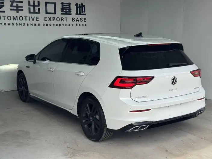 Volkswagen Golf 2021 Model 280TSI DSG R-Line