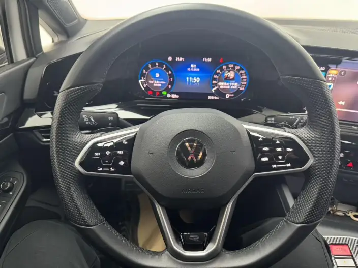 Volkswagen Golf 2021 Model 280TSI DSG R-Line – фото 10