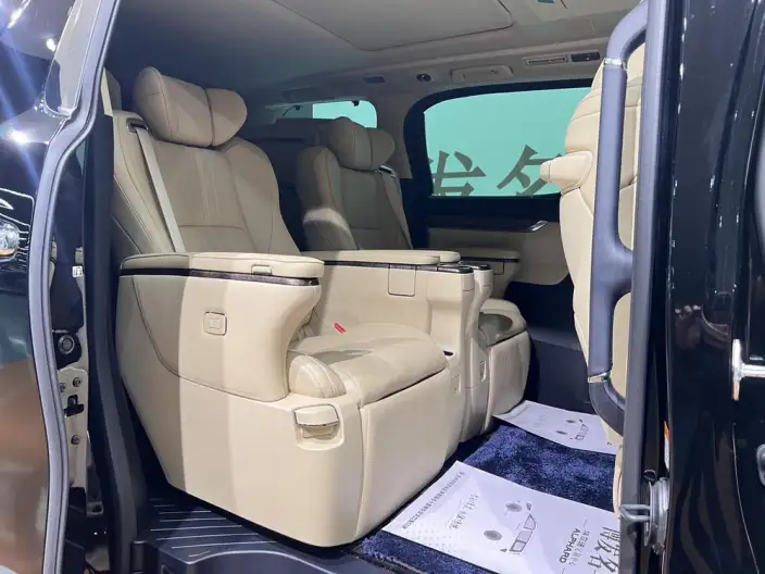 Vellfire 2022 Model Toyota Crown Hybrid Jin Shine Special Edition 2.5L HV Premium Edition – фото 10