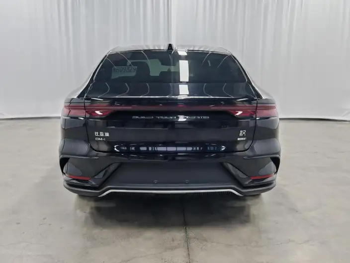 BYD Han DM 2025 Model Smart Driving Edition DM-i 125KM Noble Model – фото 5