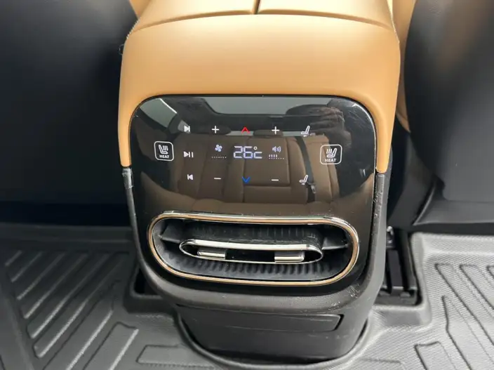 Leapmotor C11 2024 Model EV Edition 580 Exclusive Edition – фото 9