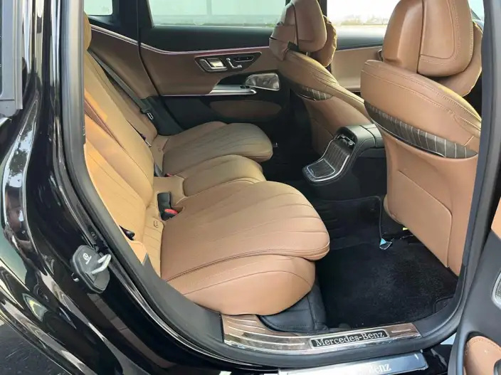 Mercedes-Benz E-Class 2026 Model E 300 L Luxury Model sedan – фото 7