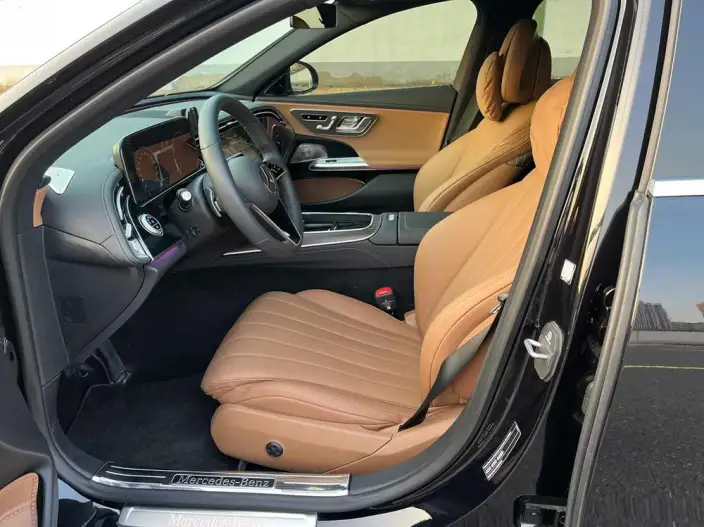 Mercedes-Benz E-Class 2026 Model E 300 L Luxury Model sedan – фото 10