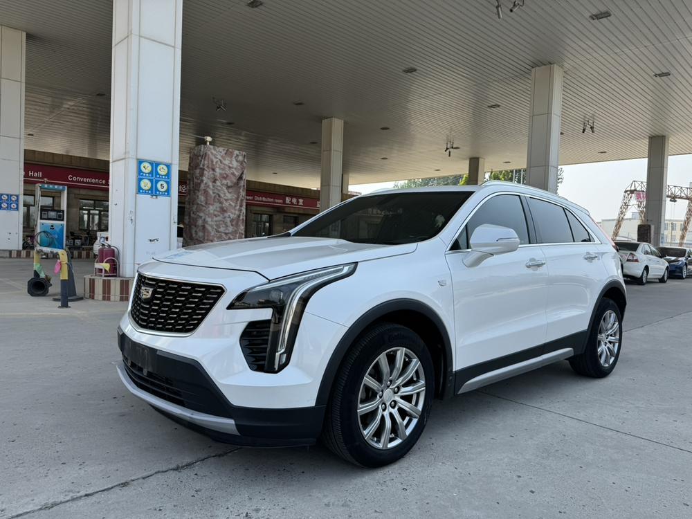 Cadillac XT4 2018 28T FWD Luxury – фото 1