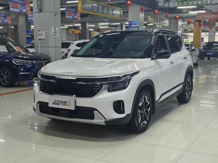 Kia Seltos 2023 Model 1.5L IVT Premium Edition – фото 1