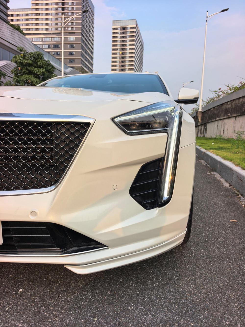 Cadillac CT6 2022 28T Platinum – фото 11