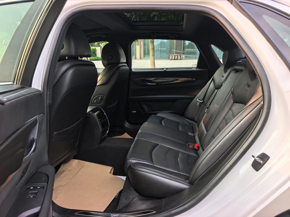 Cadillac CT6 2022 28T Platinum – фото 33