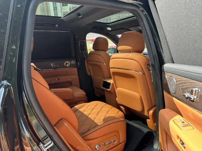 Aito M9 2026 Model Extended Range Ultra VI seat Edition – фото 9