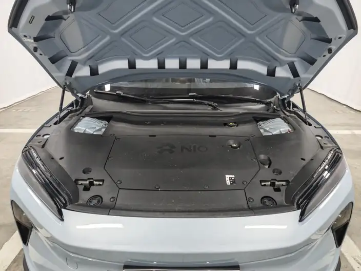 NIO ET5 2022 Model 75kWh – фото 10