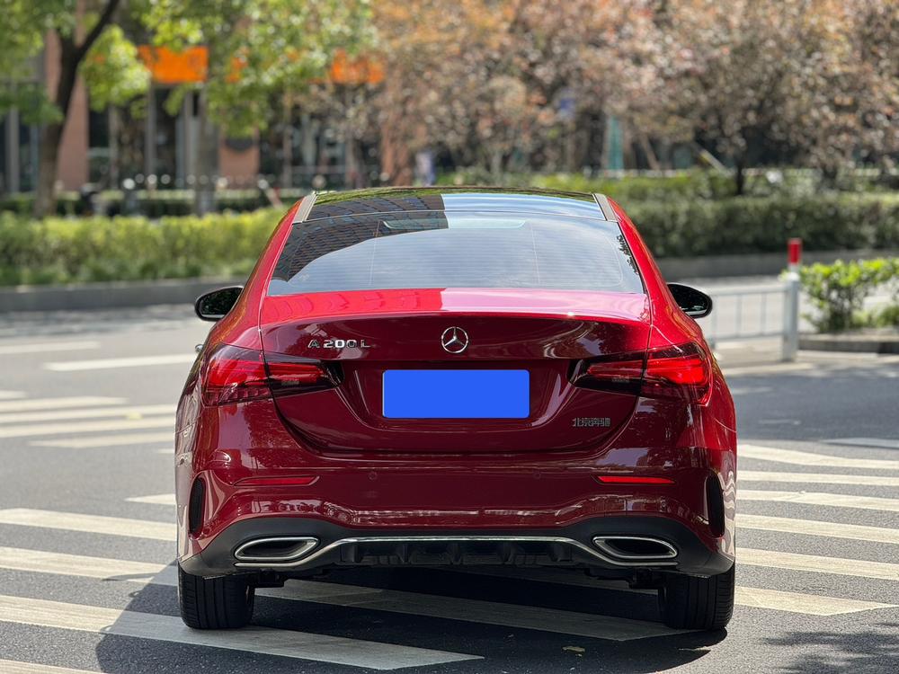 Mercedes-Benz A-class Раздел 2023 A 200 L Sports sedan Fashion Edition – фото 5