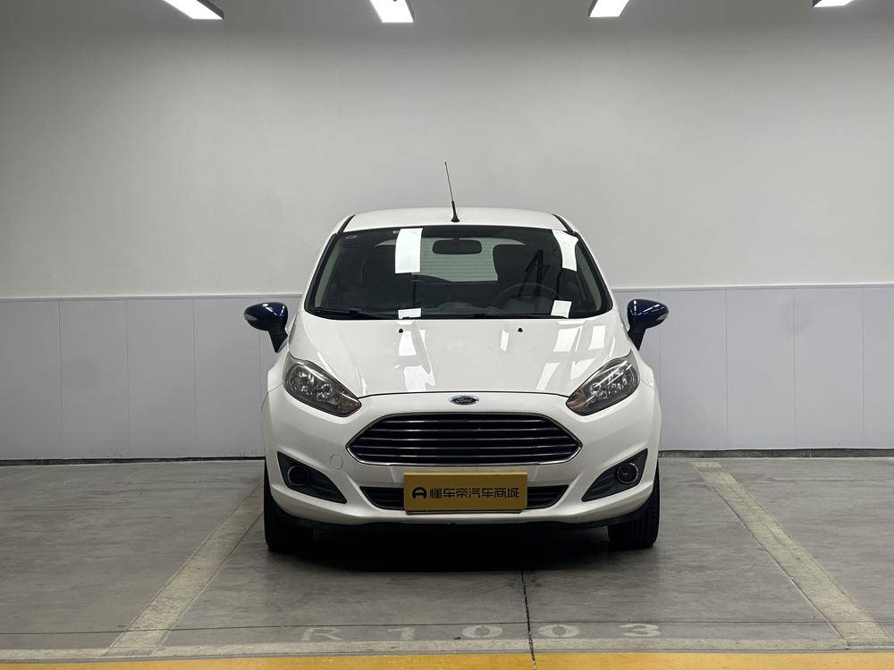 Ford Fiesta 2013 модификация лян кузов 1.5L Manual Fashion – фото 2