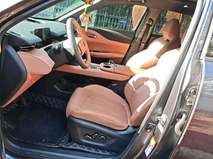 Changan UNI-Z 2025 Model 1.5T DCT Noble Model – фото 10