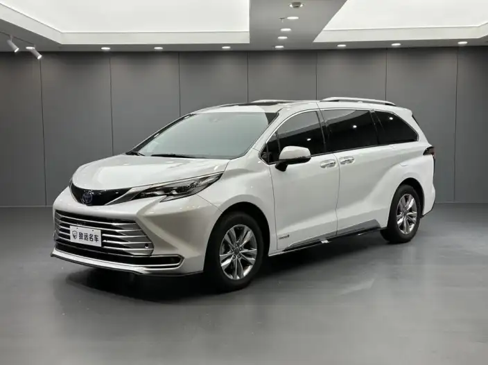 Toyota Sienna 2021 Model 2.5L Hybrid Platinum edition – фото 1