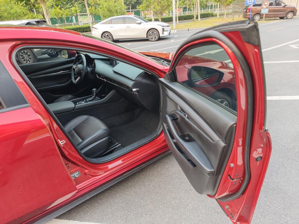 Mazda3 Axela 2021 2.0L Automatic Quality Rui Edition – фото 6
