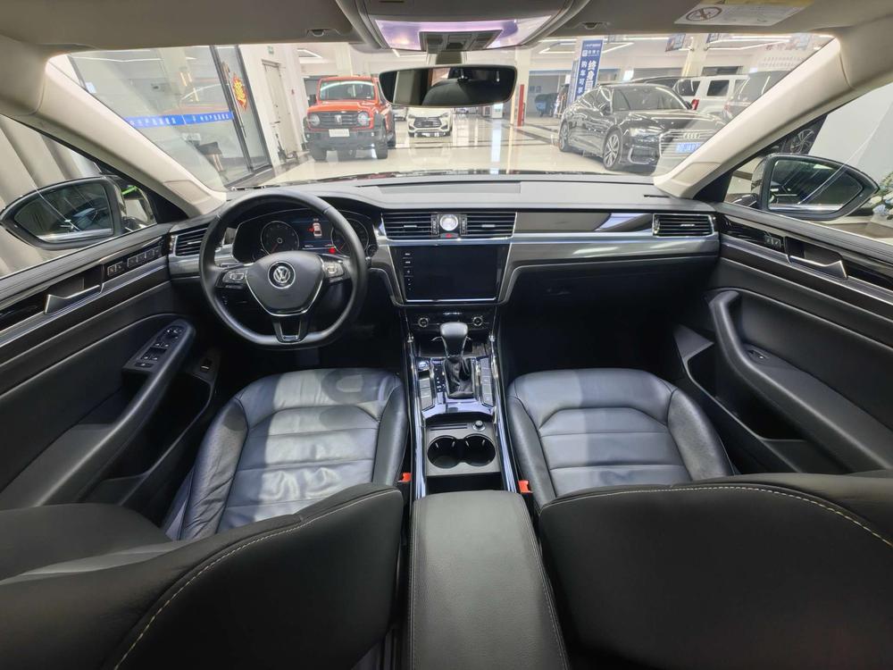 Volkswagen Phaeton Модель 2019 года 380TSI 2WD Business Edition Country VI – фото 7