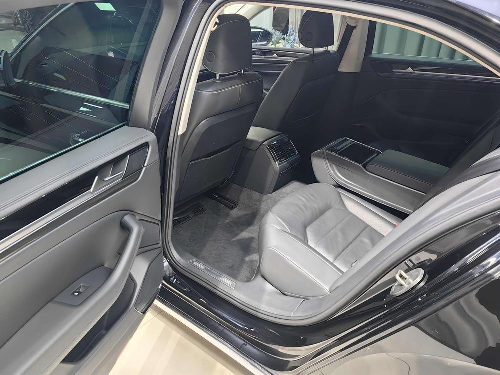Volkswagen Phaeton Модель 2019 года 380TSI 2WD Business Edition Country VI – фото 9