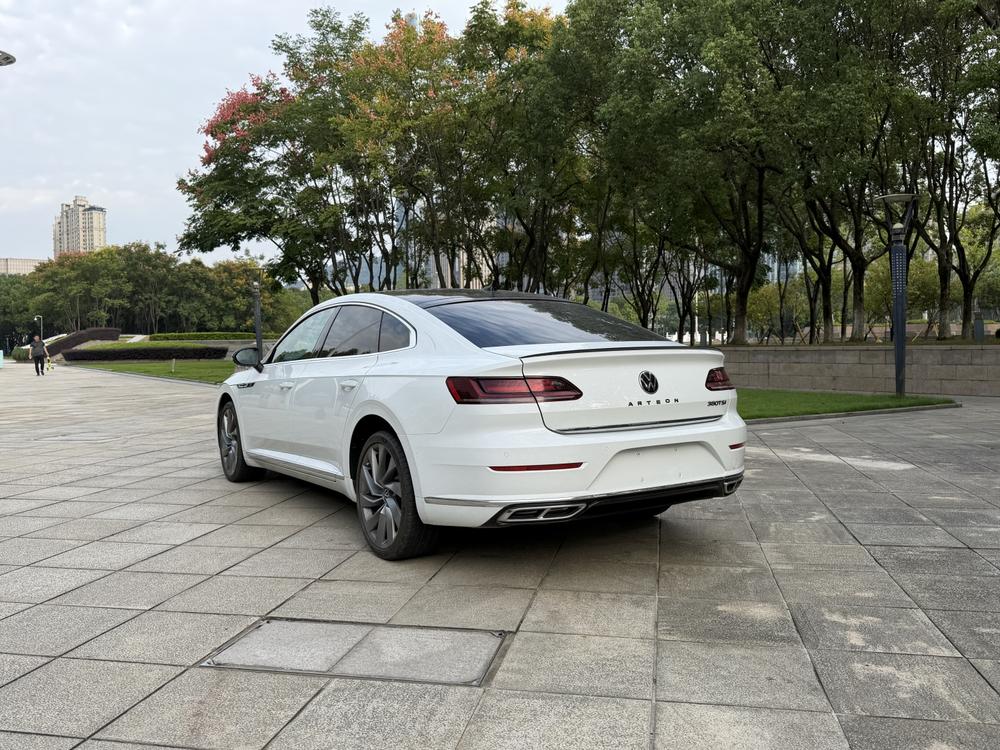Volkswagen CC 2021 380TSI TAG Heuer Edition – фото 4