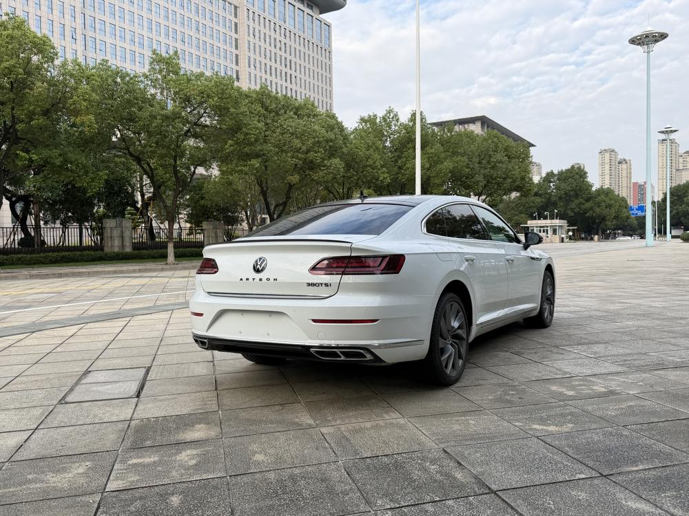 Volkswagen CC 2021 380TSI TAG Heuer Edition – фото 6