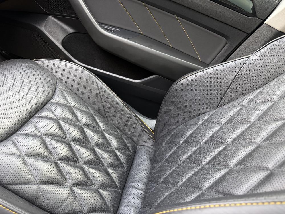 Volkswagen CC 2021 380TSI TAG Heuer Edition – фото 10