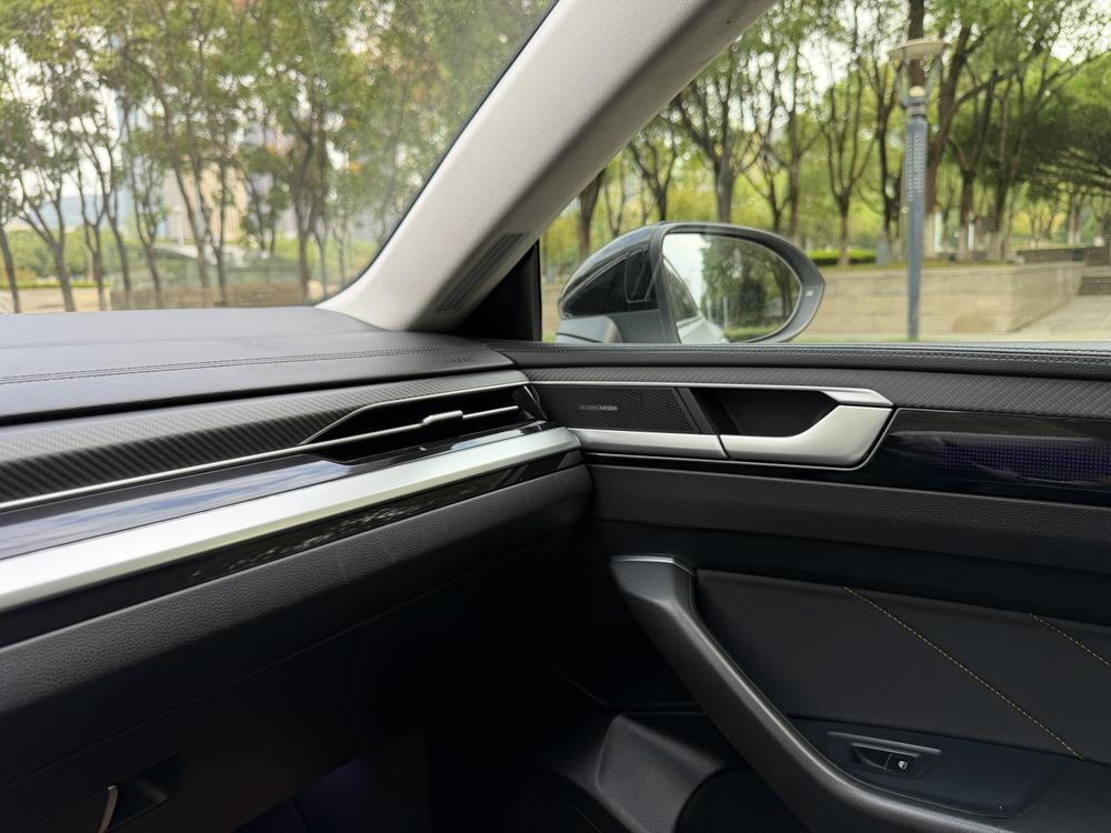Volkswagen CC 2021 380TSI TAG Heuer Edition – фото 11