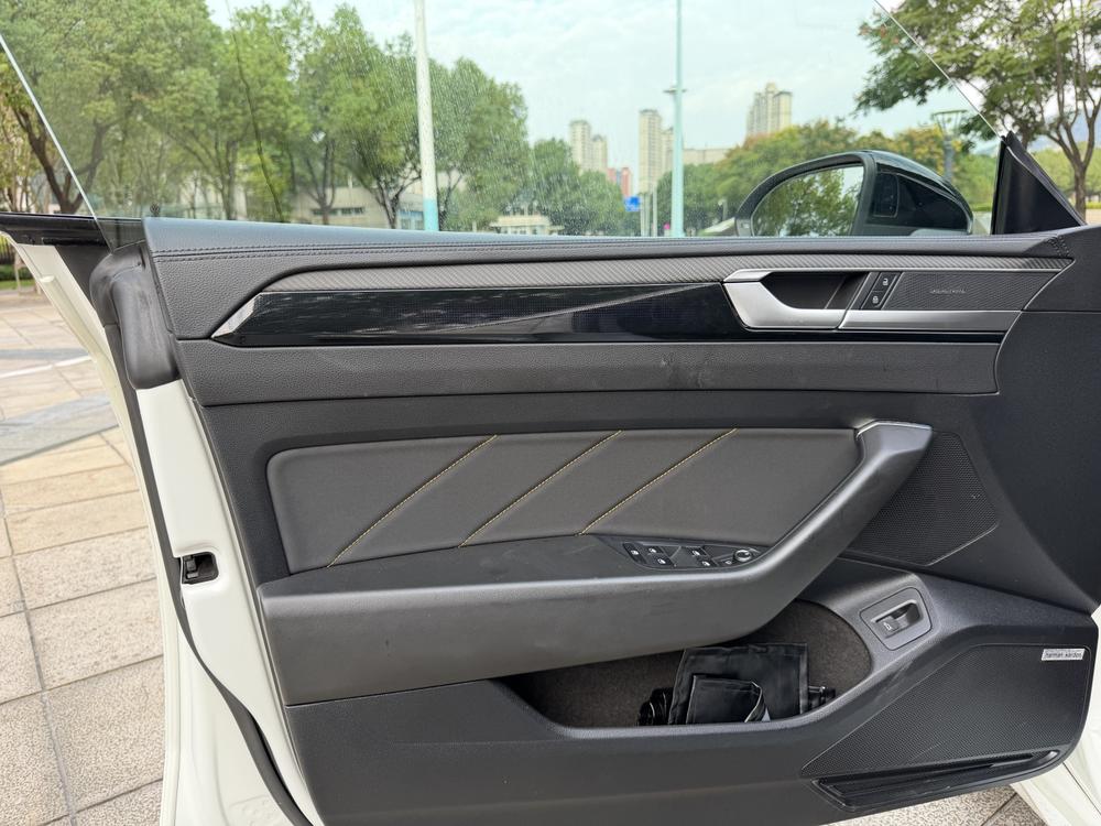 Volkswagen CC 2021 380TSI TAG Heuer Edition – фото 30