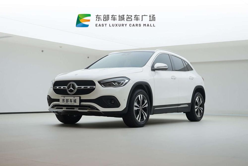 Mercedes-Benz GLA 2022 GLA 220 – фото 1