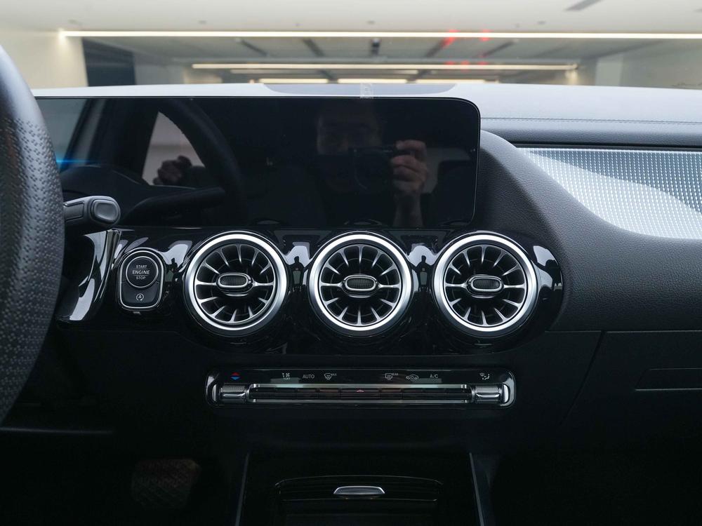 Mercedes-Benz GLA 2022 GLA 220 – фото 13