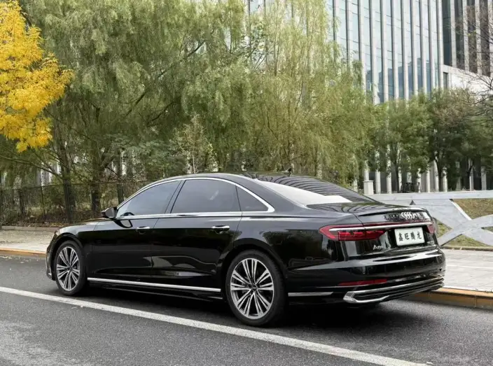 Audi A8 2023 Model A8L 55 TFSI quattro Flagship Model