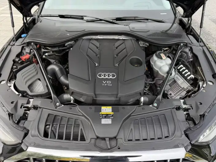Audi A8 2023 Model A8L 55 TFSI quattro Flagship Model – фото 7