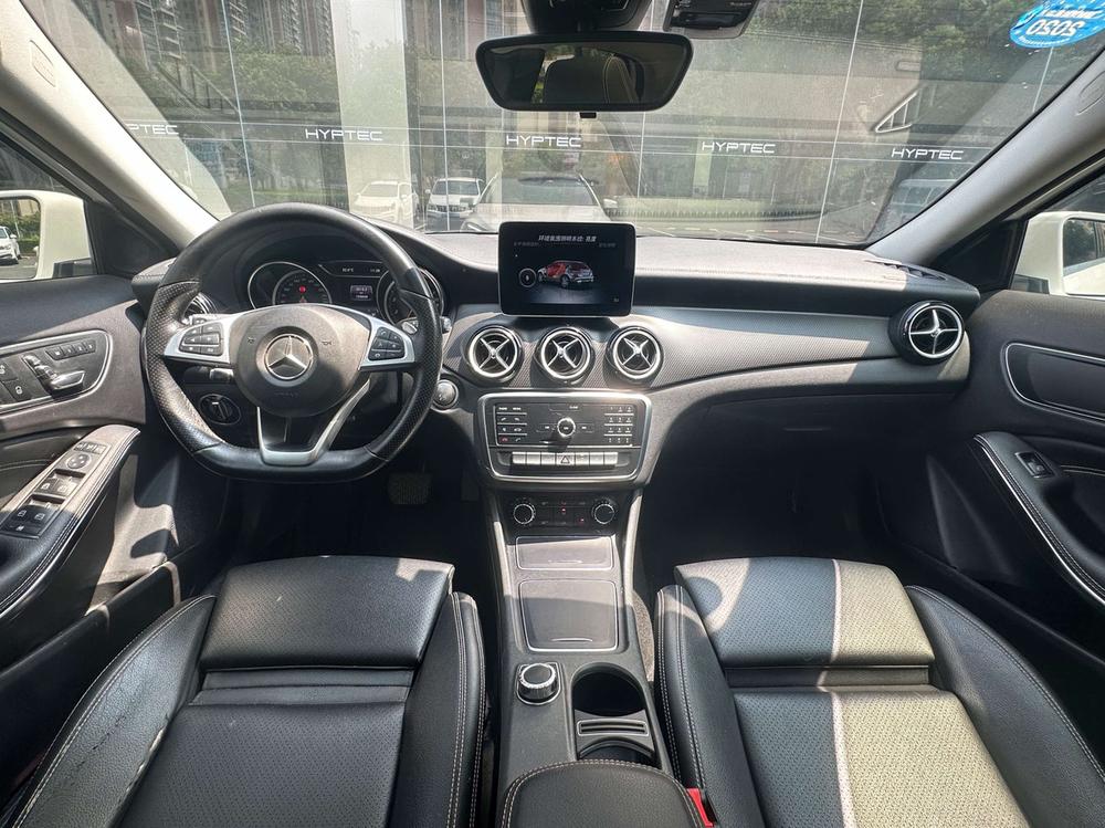 Mercedes-Benz GLA 2019 GLA 200 Style – фото 7