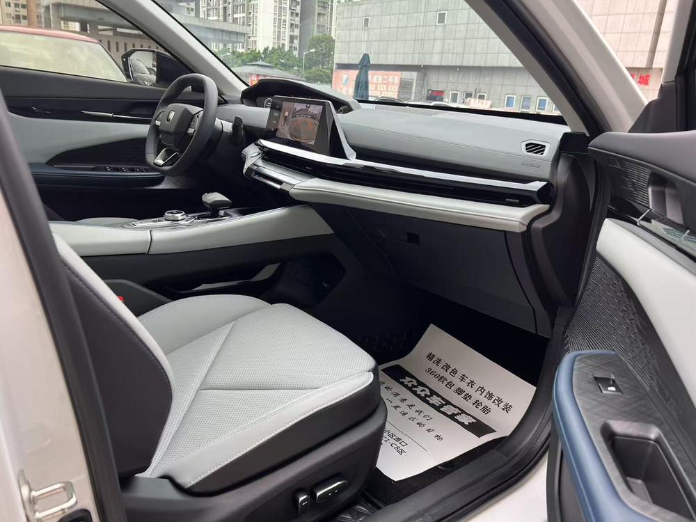 Changan UNI-V iDD Раздел 2023 Smart power iDD 113km Zhiqu – фото 15