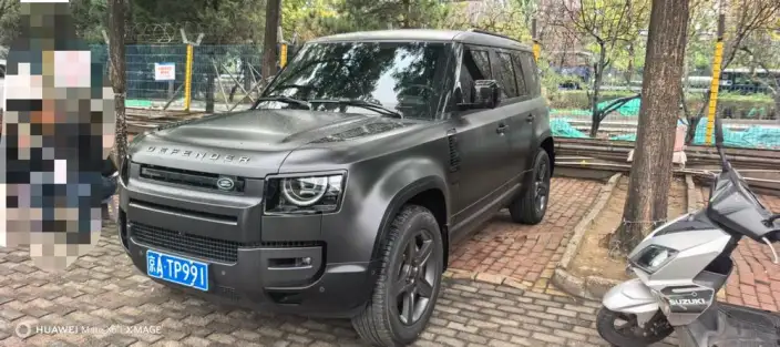 Land Rover Defender 2026 Model 110 3.0T P400 X-Dynamic SE – фото 1